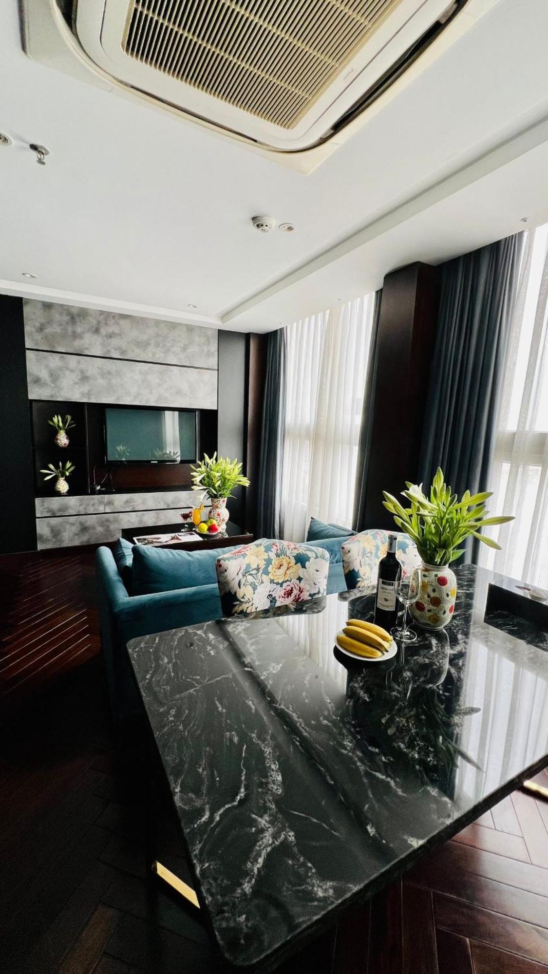 Golden Silk Boutique Hotel Ханой Экстерьер фото