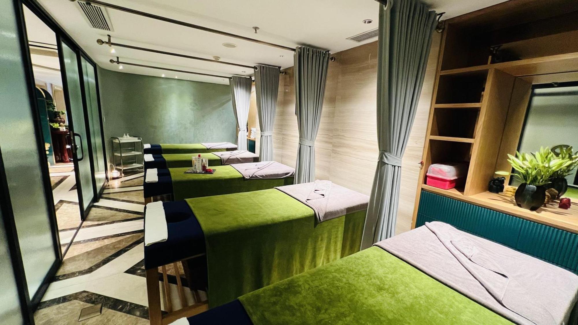 Golden Silk Boutique Hotel Ханой Экстерьер фото
